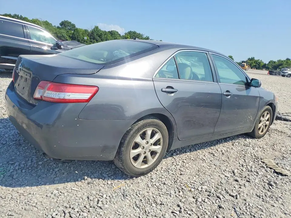 2011 TOYOTA CAMRY BASE  