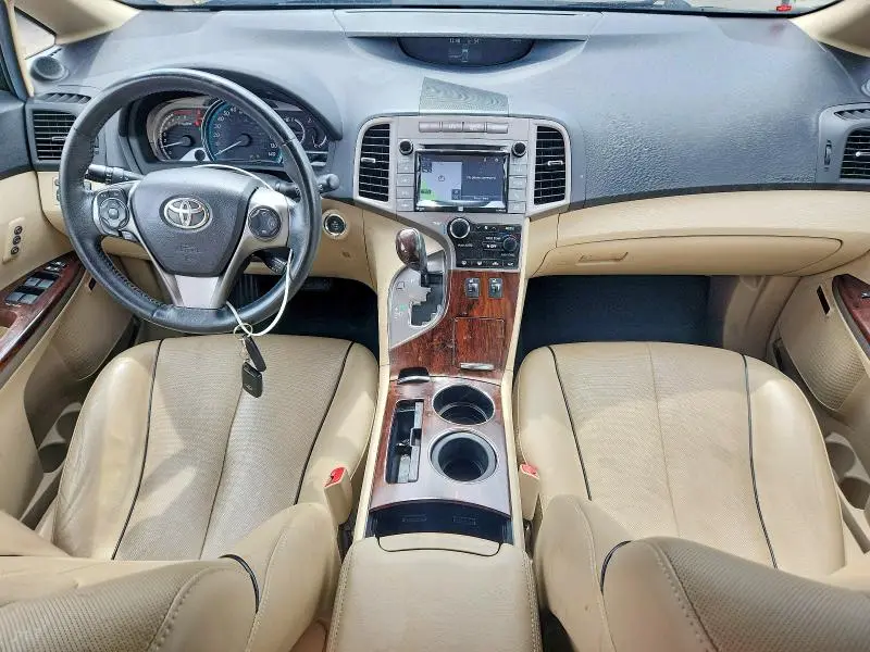 2015 TOYOTA VENZA LIMITED  