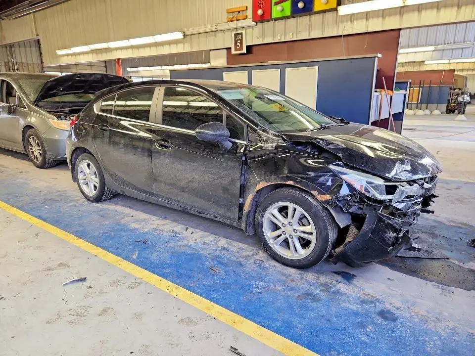 2018 CHEVROLET CRUZE LT  