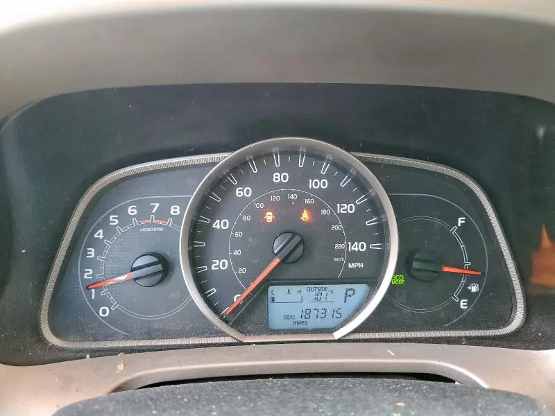 2014 TOYOTA RAV4 LE  