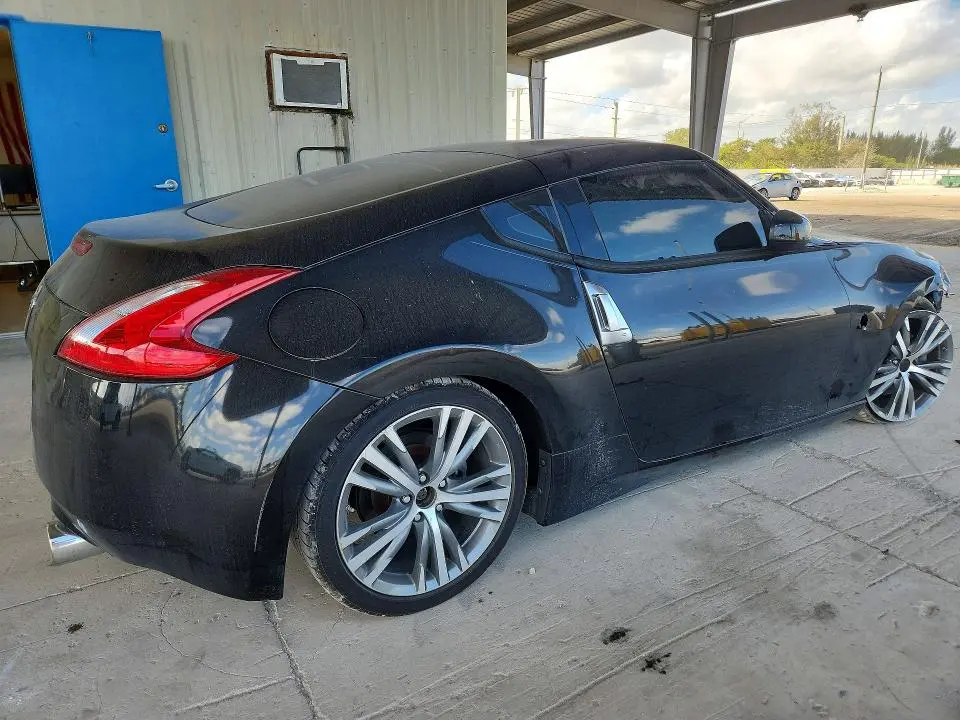2013 NISSAN 370Z BASE  