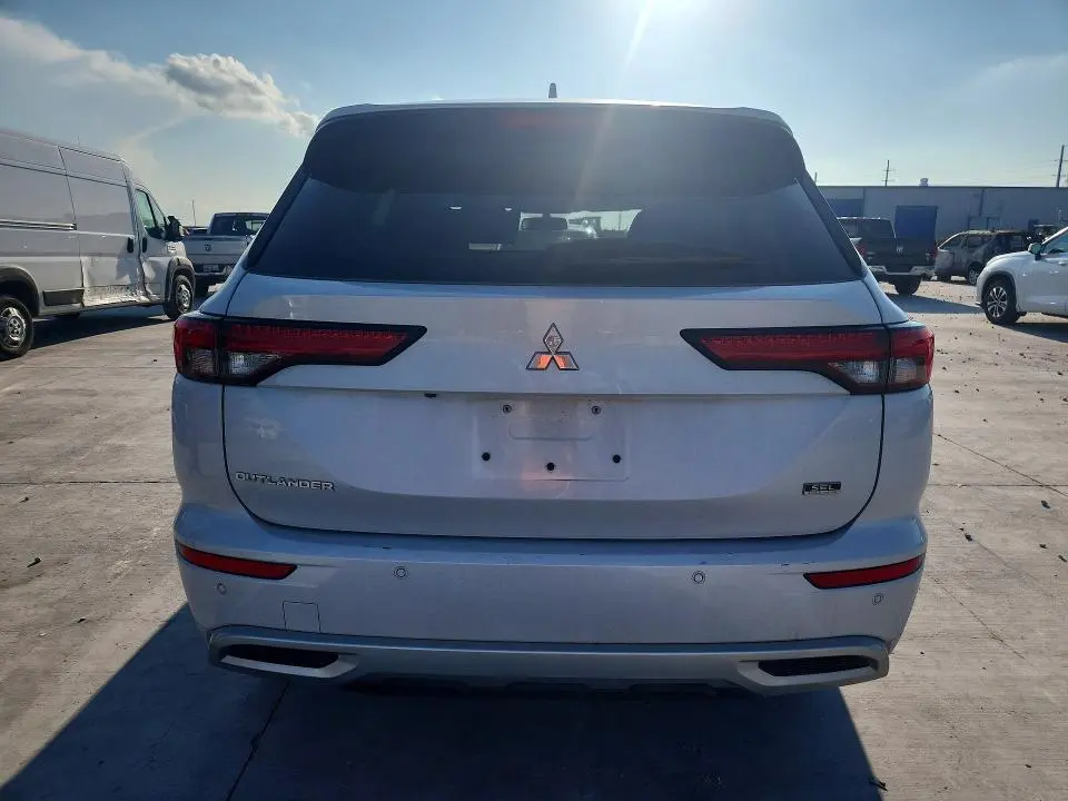 2022 MITSUBISHI OUTLANDER SEL  