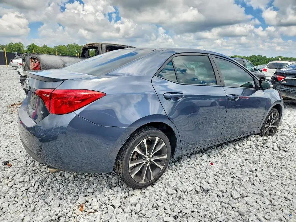 2018 TOYOTA COROLLA SE  