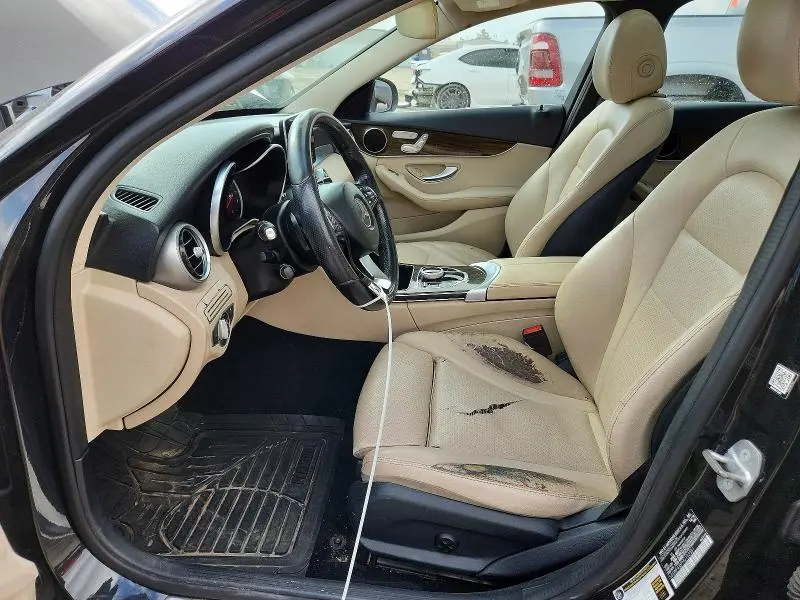 2017 MERCEDES-BENZ C 300  