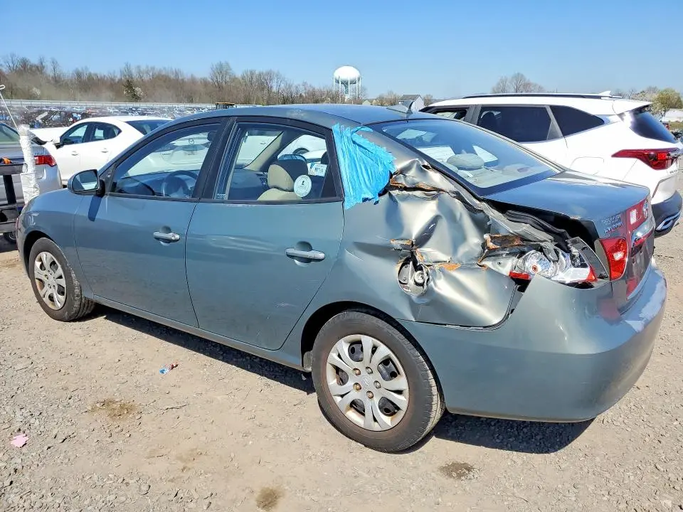 2010 HYUNDAI ELANTRA GLS  
