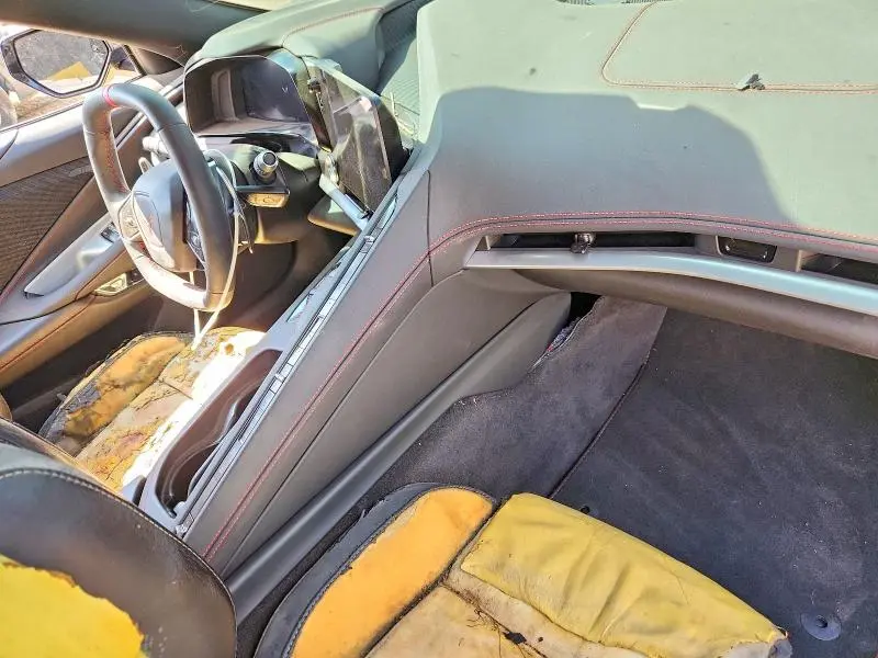 2024 CHEVROLET CORVETTE STINGRAY 1LT  