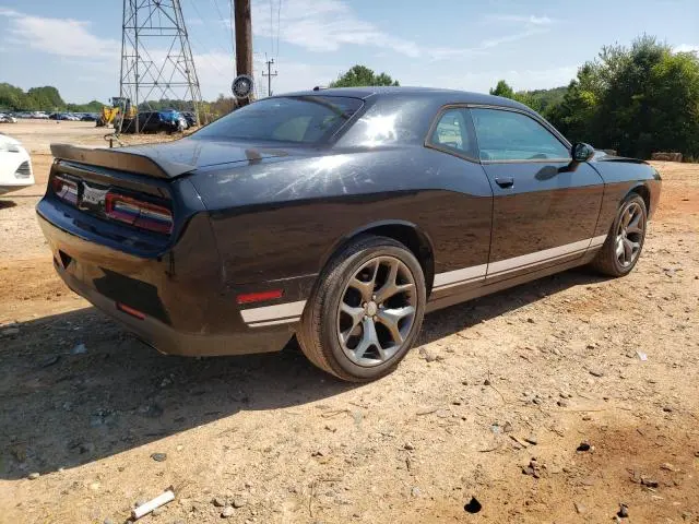 2016 DODGE CHALLENGER SXT  