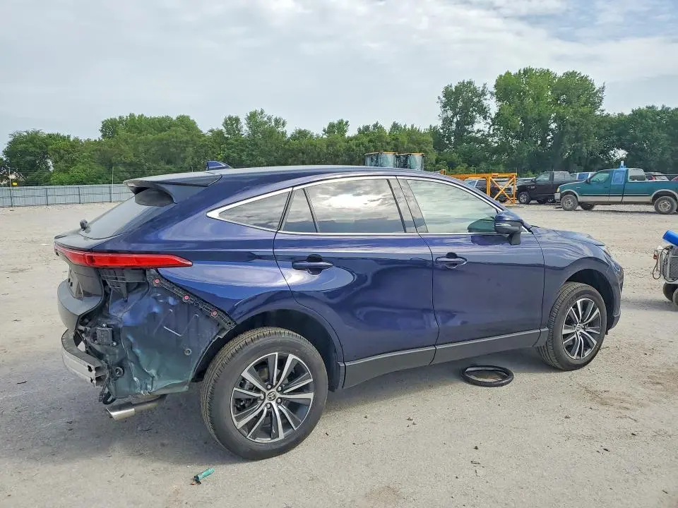 2023 TOYOTA VENZA LE  