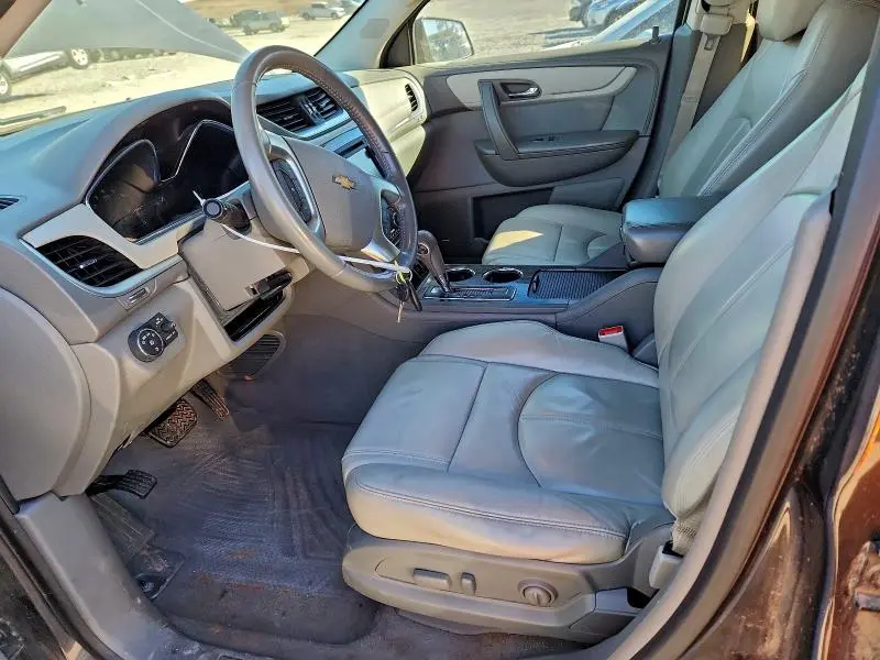 2014 CHEVROLET TRAVERSE LT  