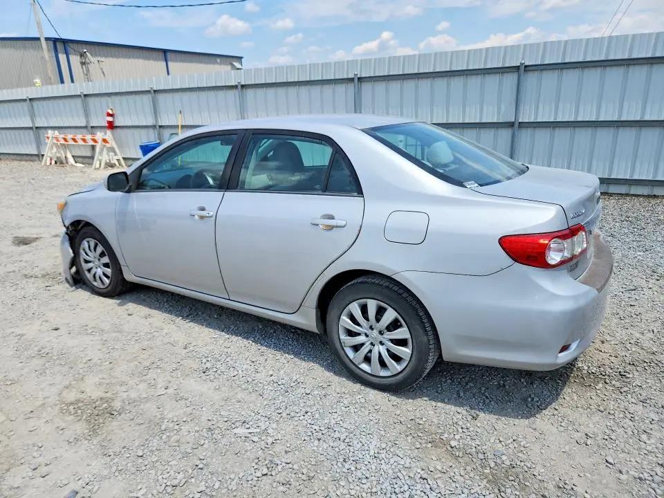 2012 TOYOTA COROLLA LE  
