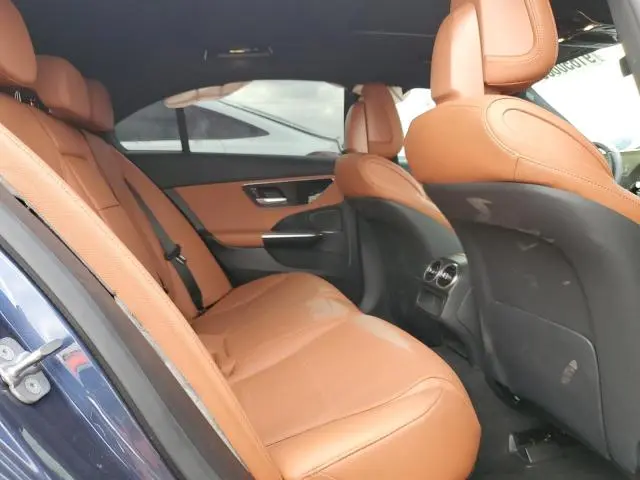 2024 MERCEDES-BENZ C 300  