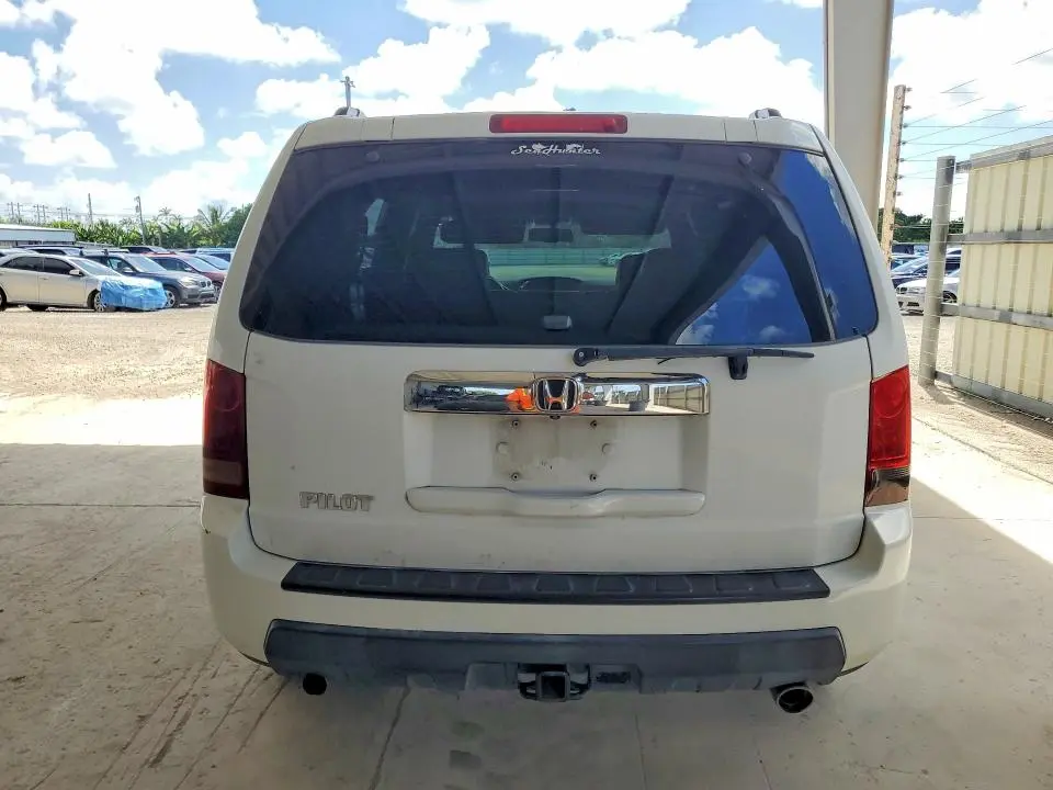 2011 HONDA PILOT EXL  