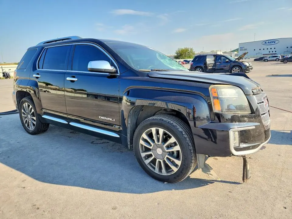 2017 GMC TERRAIN DENALI  