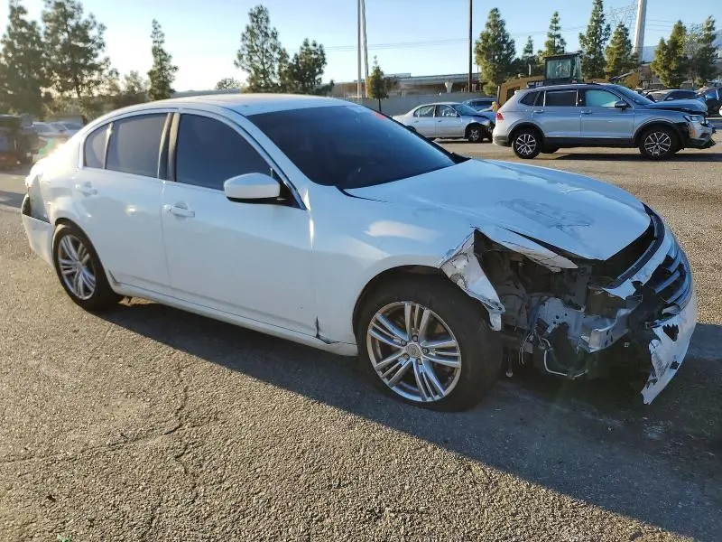 2013 INFINITI G37 BASE  