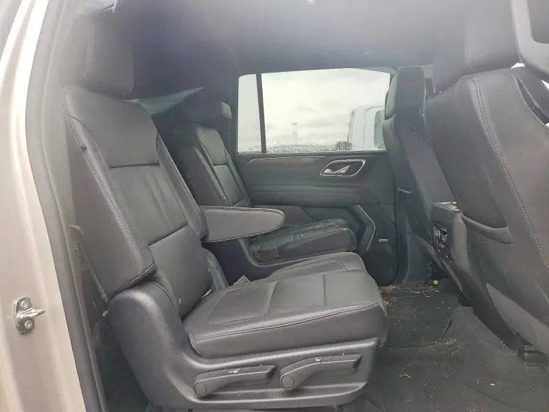2022 CHEVROLET SUBURBAN K1500 LT  
