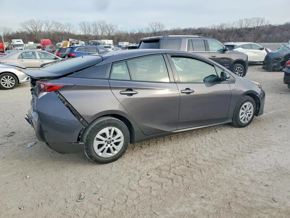 2016 TOYOTA PRIUS TWO  