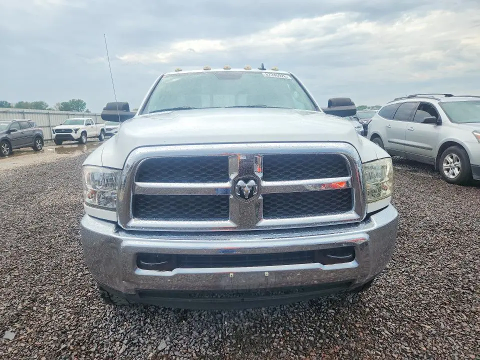 2014 RAM 2500 SLT  