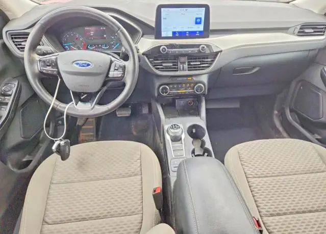 2022 FORD ESCAPE SE  