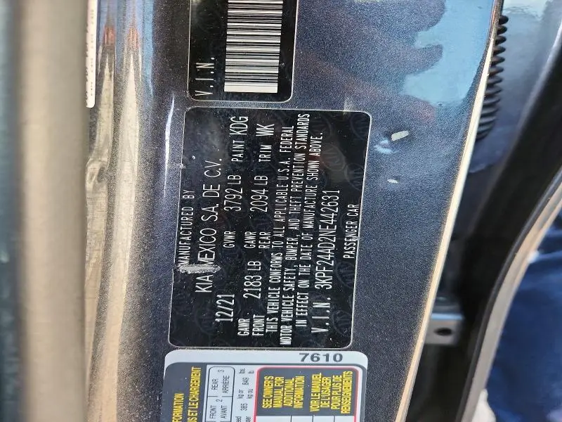 2022 KIA FORTE LXS  