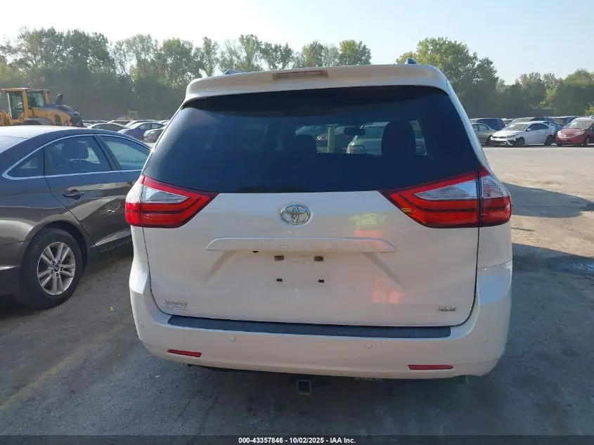 2015 TOYOTA SIENNA XLE PREMIUM 8 PASSENGER
