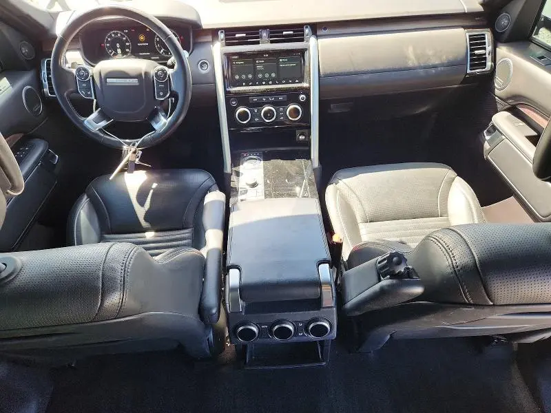 2018 LAND ROVER DISCOVERY HSE LUXURY  