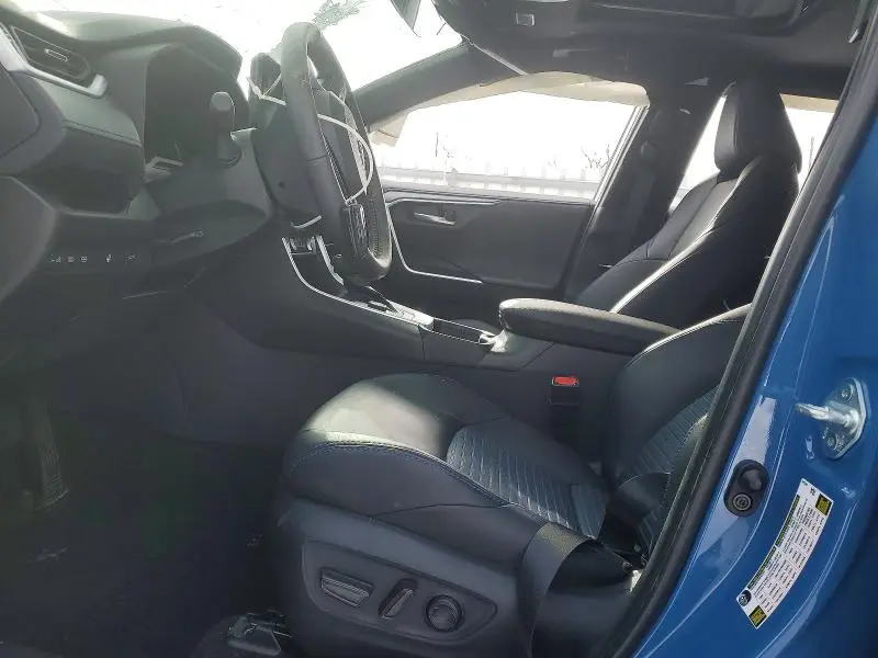 2024 TOYOTA RAV4 XSE  