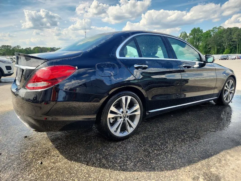 2018 MERCEDES-BENZ C 300  