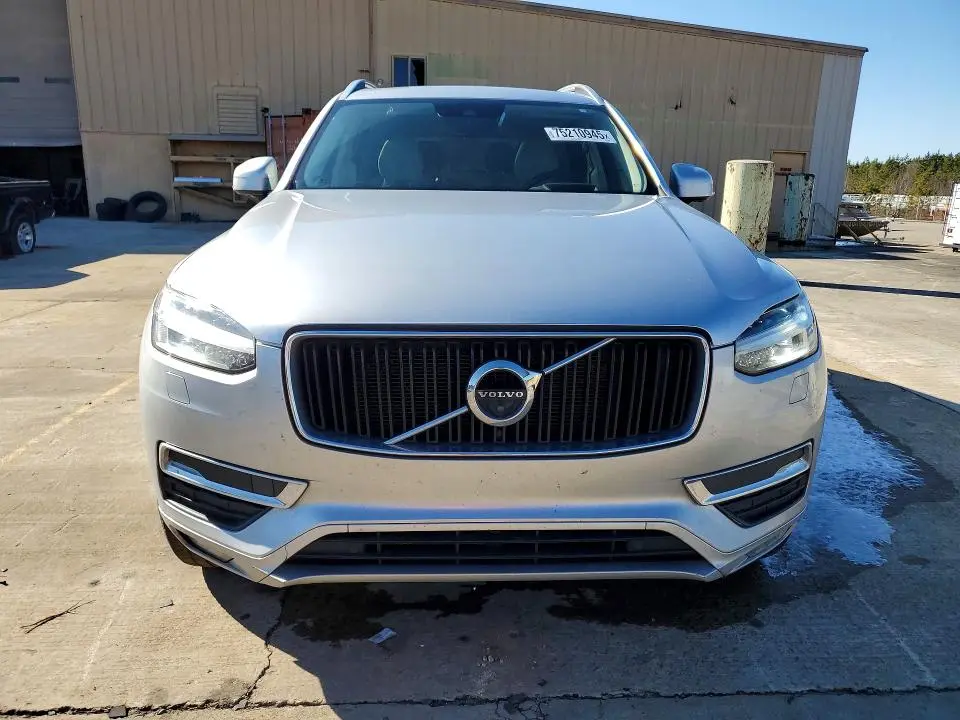 2017 VOLVO XC90 T6  