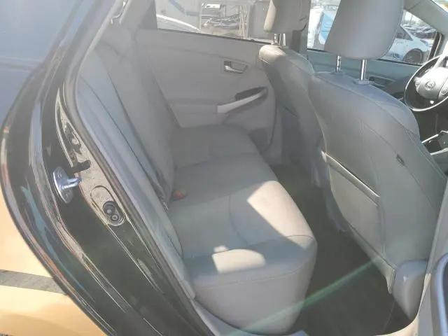 2015 TOYOTA PRIUS   
