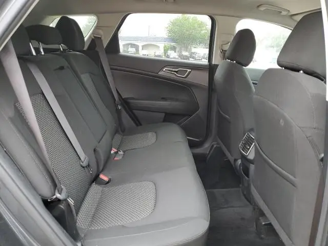 2024 KIA SPORTAGE LX  