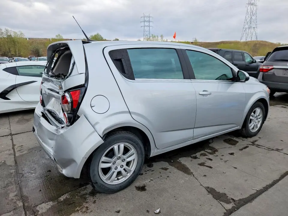 2013 CHEVROLET SONIC LT  
