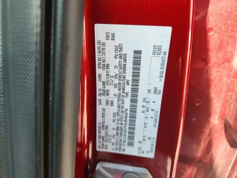 2017 FORD ESCAPE SE  