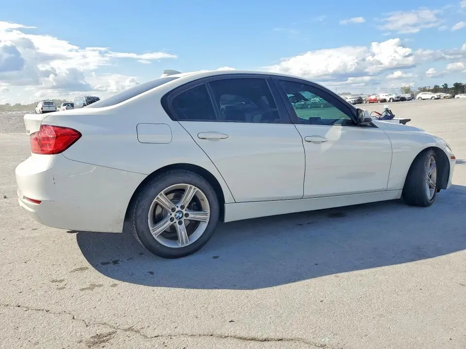 2013 BMW 328 I  