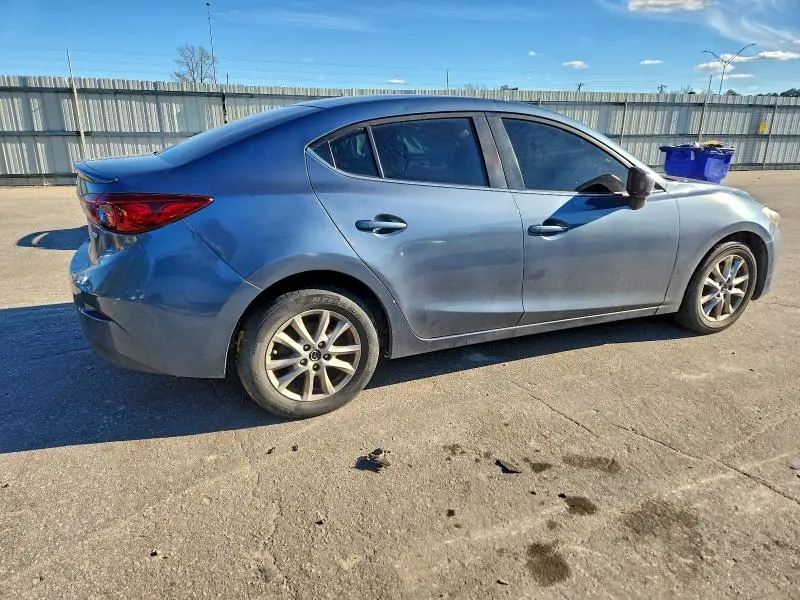 2015 MAZDA 3 TOURING  