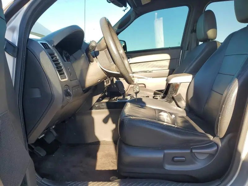 2011 FORD ESCAPE LIMITED  