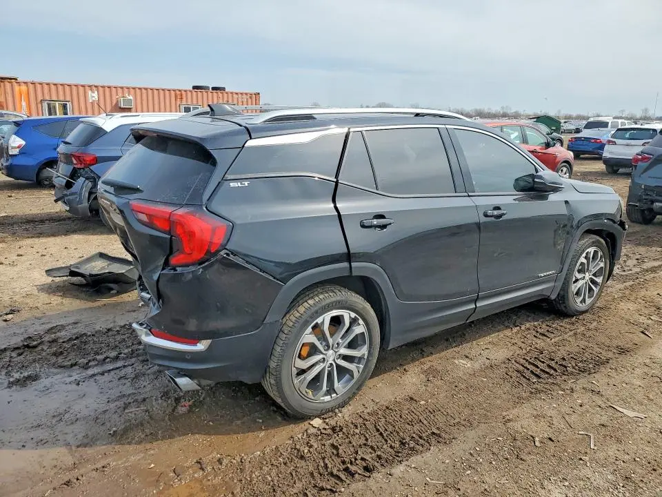 2019 GMC TERRAIN SLT  