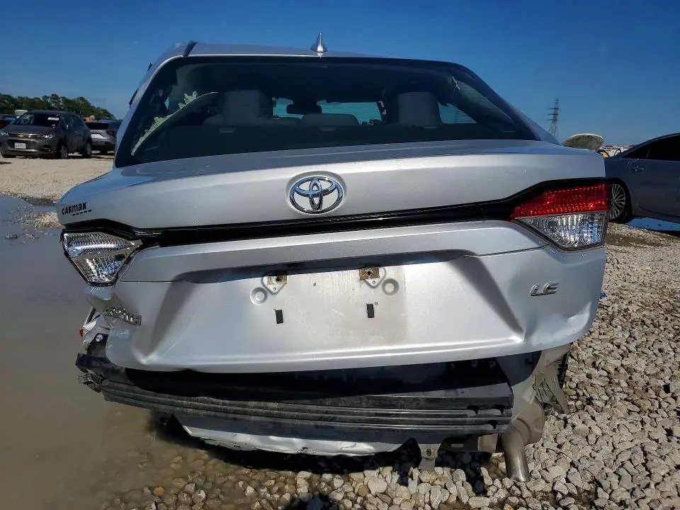 2022 TOYOTA COROLLA LE  
