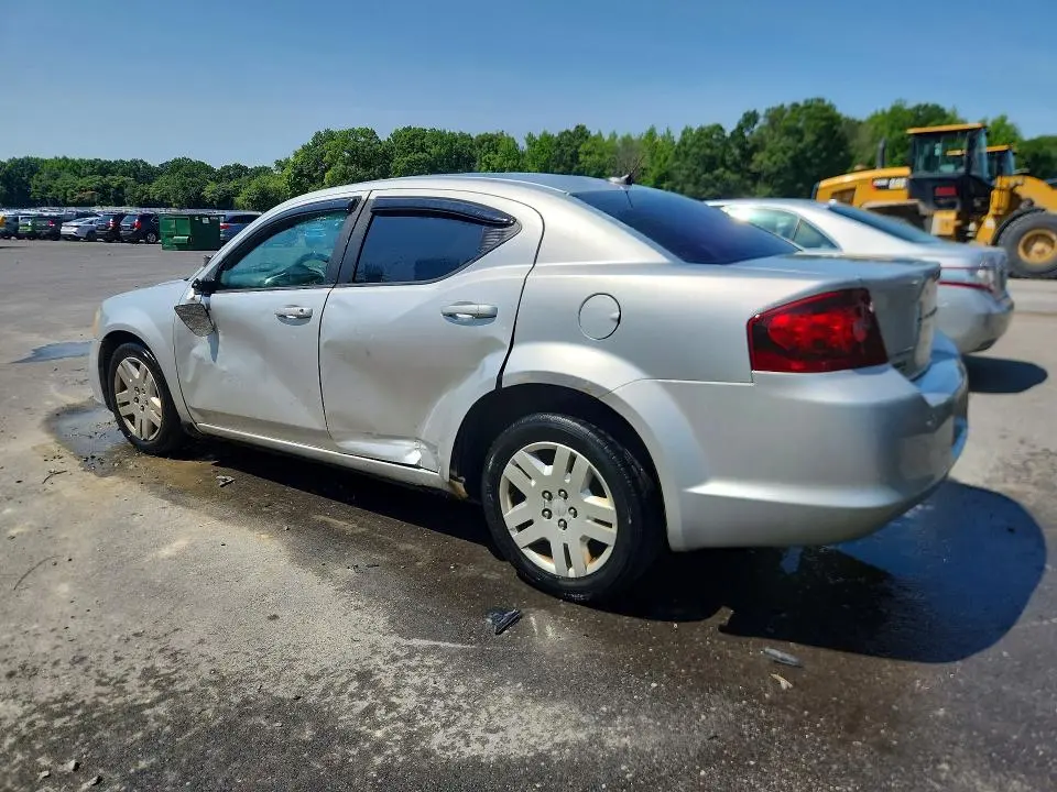 2012 DODGE AVENGER SE  