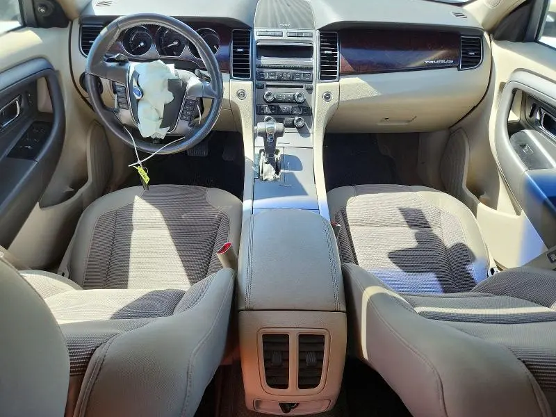 2010 FORD TAURUS SEL  