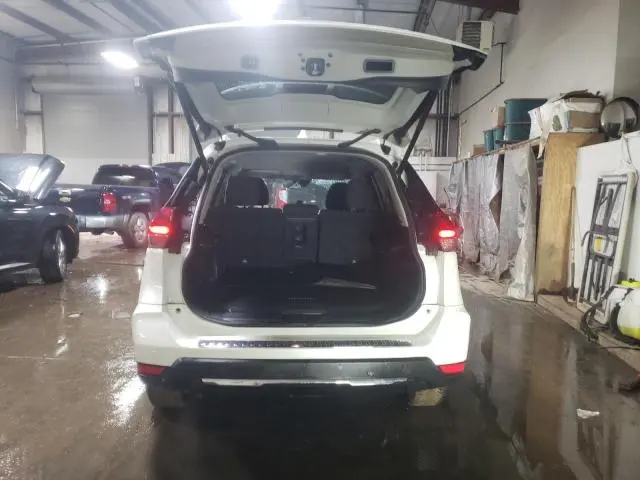 2019 NISSAN ROGUE S