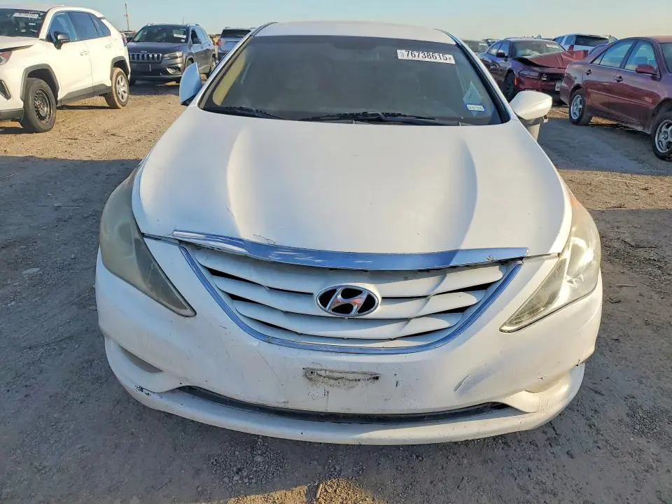 2013 HYUNDAI SONATA GLS  
