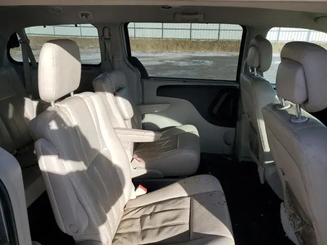 2011 CHRYSLER TOWN & COUNTRY TOURING L  