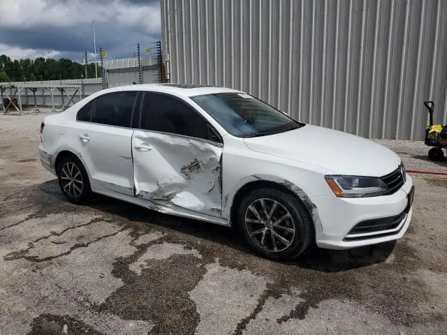 2017 VOLKSWAGEN JETTA SE  