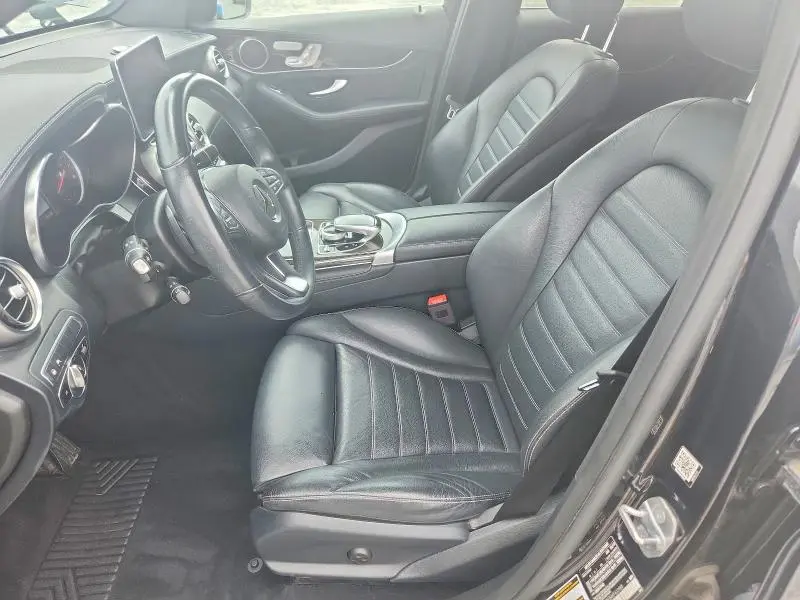 2019 MERCEDES-BENZ GLC 350E  