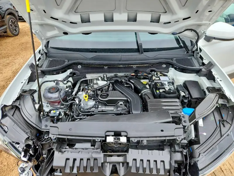 2025 VOLKSWAGEN TAOS SE  