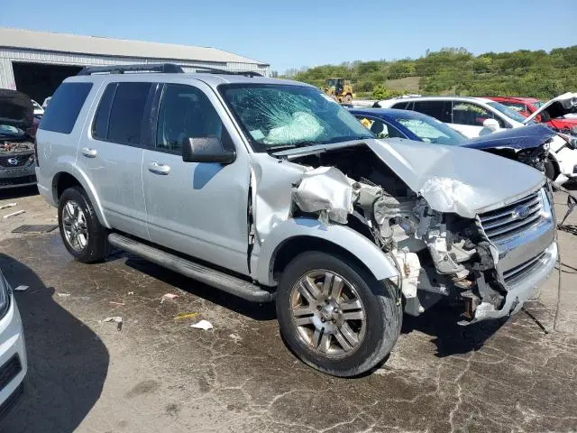 2010 FORD EXPLORER XLT  