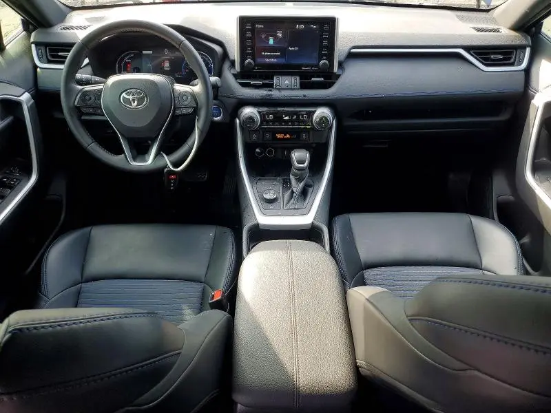 2021 TOYOTA RAV4 XSE  