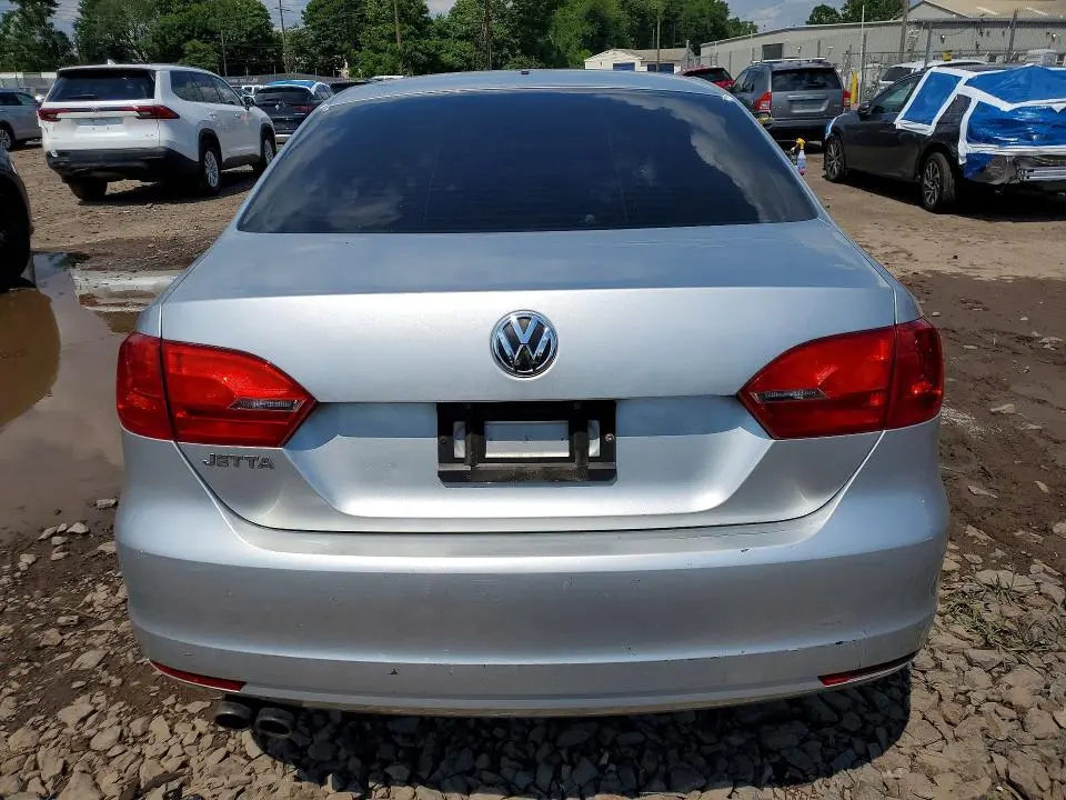 2014 VOLKSWAGEN JETTA BASE  