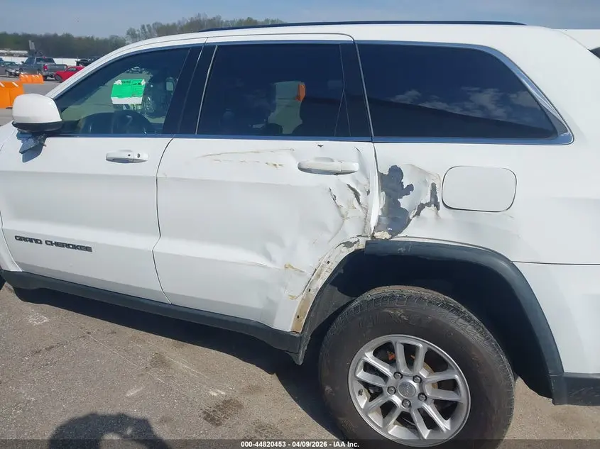 2019 JEEP GRAND CHEROKEE LAREDO 4X2