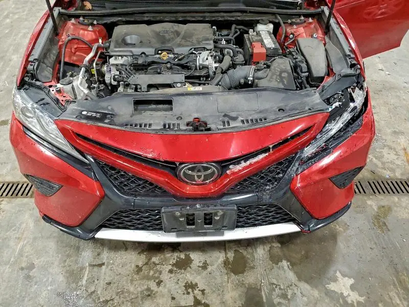 2019 TOYOTA CAMRY XSE  